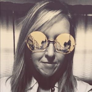 Meet your Posher, Sunni